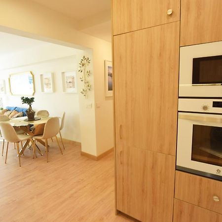 Paradise Luxurious Flat, Free Parking, 3 Double Rooms, Terrace, Jacuzzi, Fully Renovated San Sebastian Exterior photo