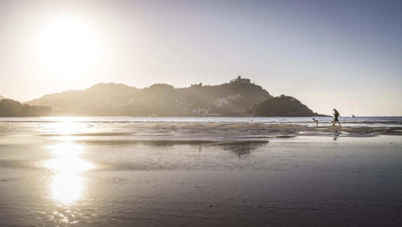 Paradise Luxurious Flat, Free Parking, 3 Double Rooms, Terrace, Jacuzzi, Fully Renovated San Sebastian Exterior photo