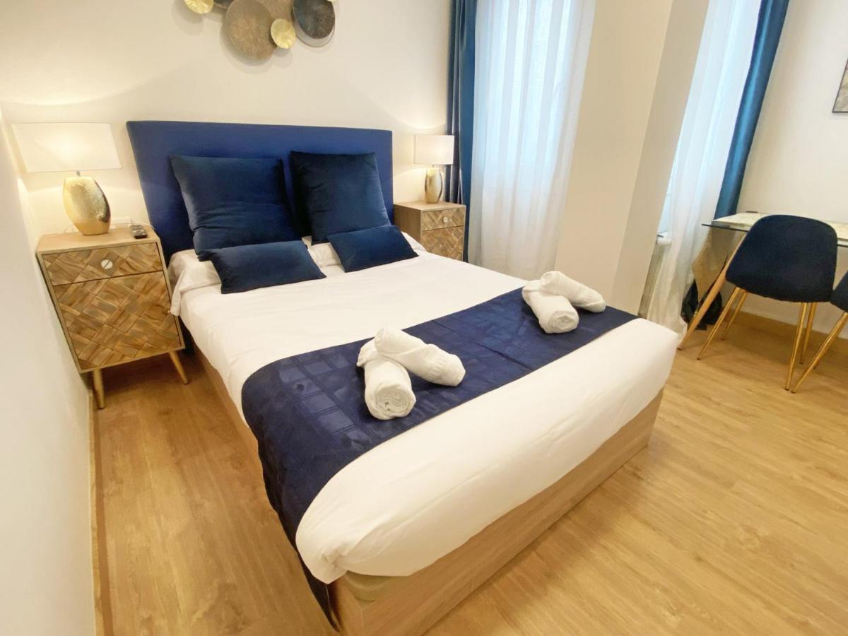 Paradise Luxurious Flat, Free Parking, 3 Double Rooms, Terrace, Jacuzzi, Fully Renovated San Sebastian Exterior photo